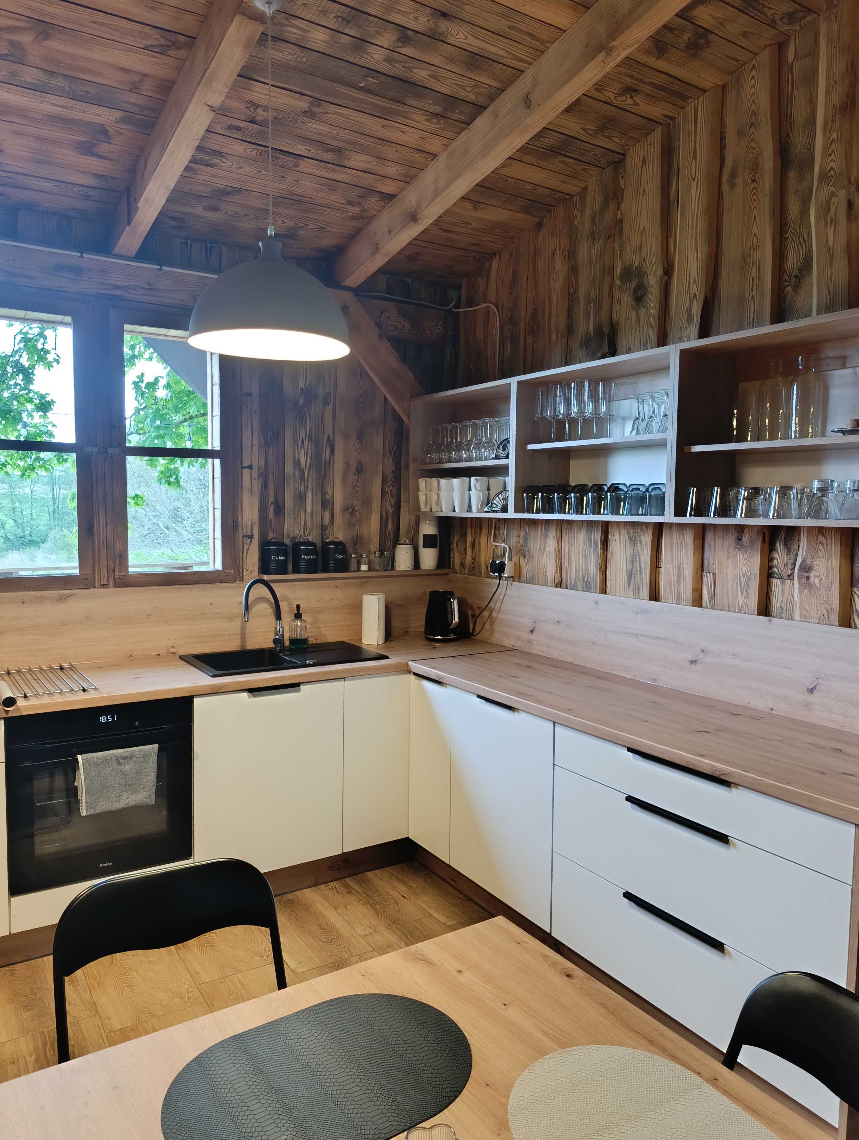 Noclegi Domek - Klimatyczna stodoła | Mazury | Basen | Sauna | Jacuzzi