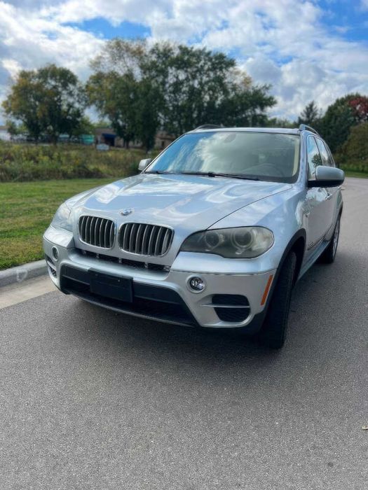 BMW X5 xDrive35      2013