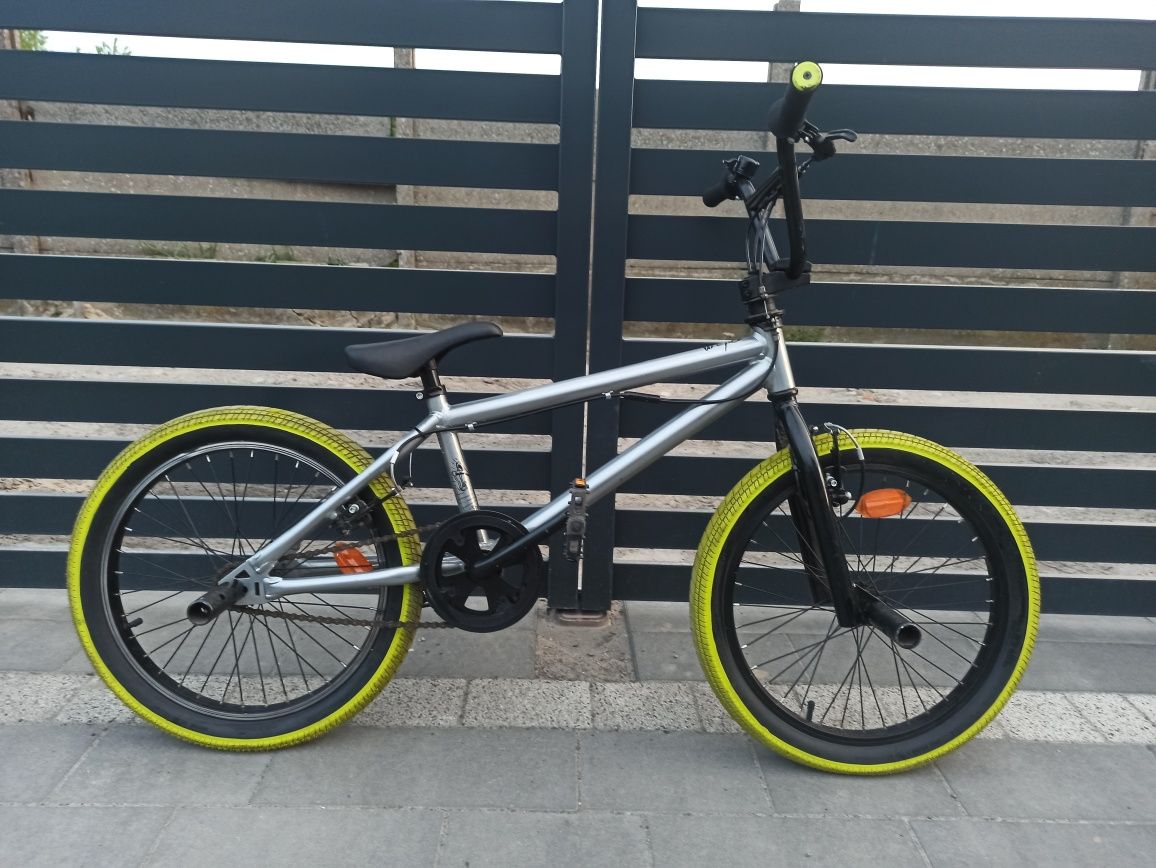 Sprzedam rower BMX decatlon