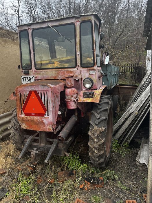 Продам трактор т16 з документами на ходу на дозаторі