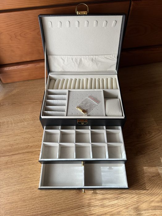 Caixa de Jóias - cor Preto