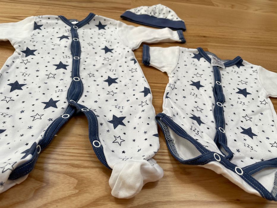 Pajacyk śpioszki body kopertowe czapeczka - komplet 56