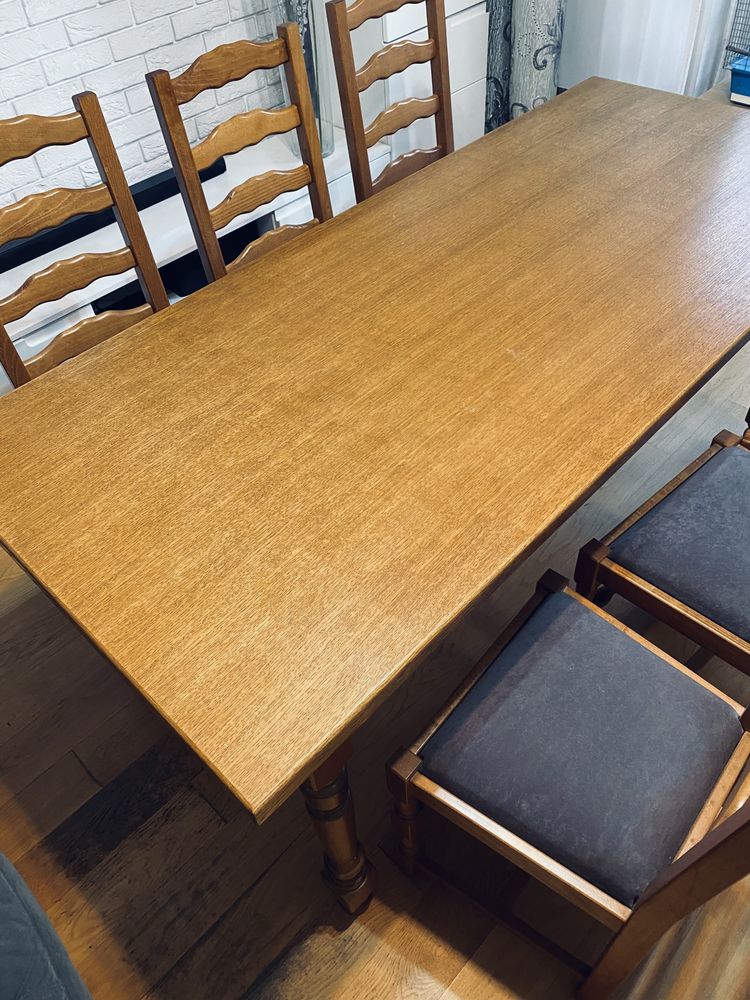 Debowy Stół i krzesla
