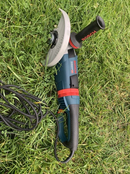 Болгарка Bosch GWS 26-230Lvi 2600w ушм бош