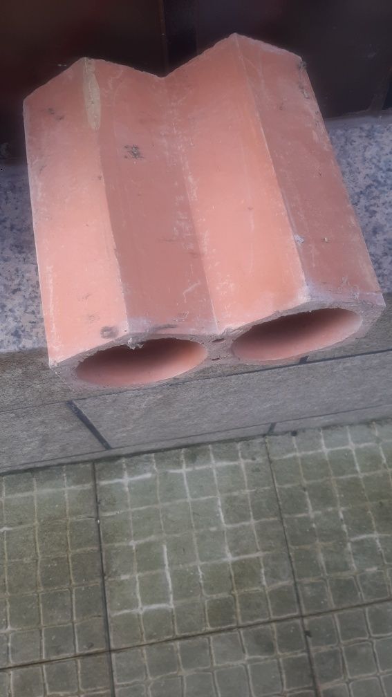 Bloco de garrafeira dupla