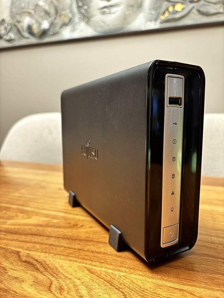Vendo NAS Fujitsu Celvin Q600 com 3TB ( Qnap TS-119)