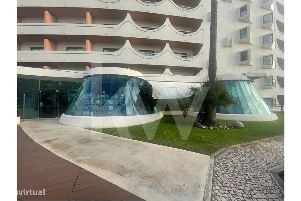 Loja no Hotel Paraíso - Albufeira - Olhos D´Agua