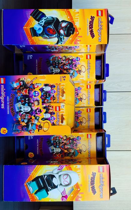 Lego minifigures 71050 spider man лего минифигурки человек паук