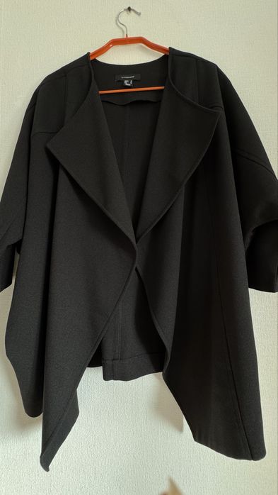 Продам чорний жакет ATMOSPHERE