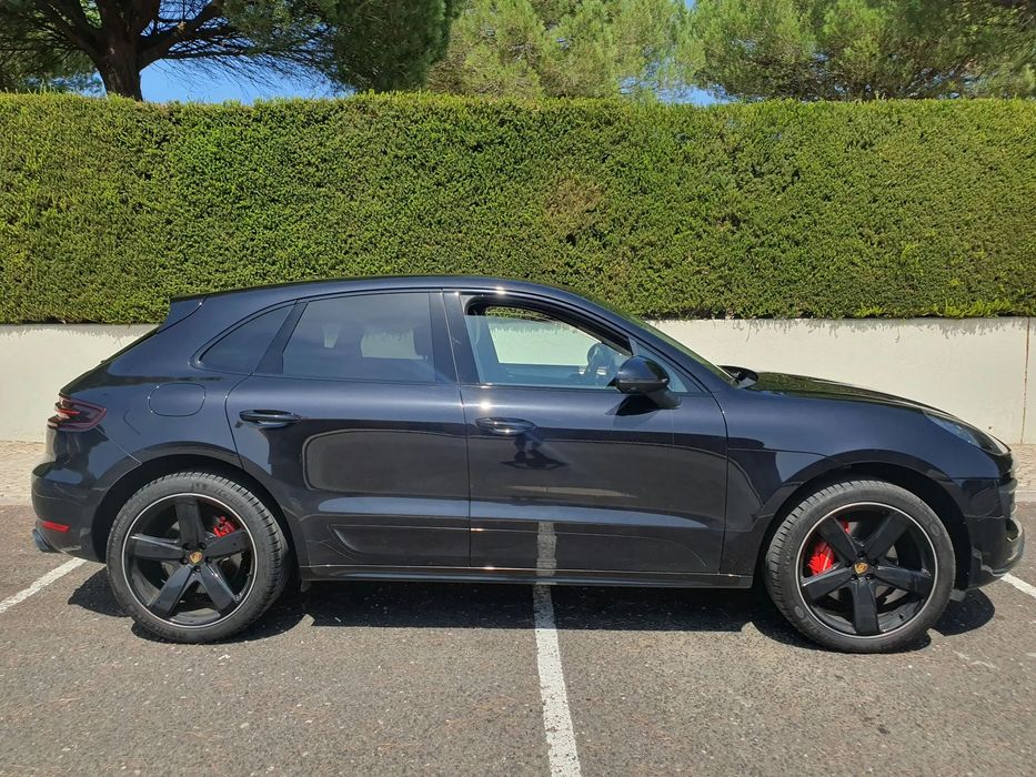 Porsche Macan Turbo PDK