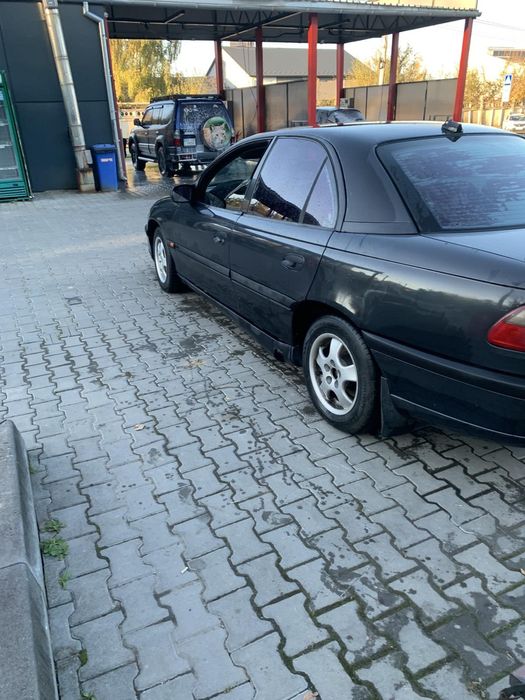 Продаж авто Opel Omega