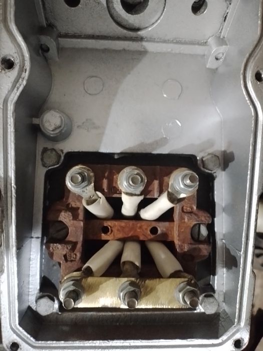 Електродвигун 37квт 2880об/хв  30998грн