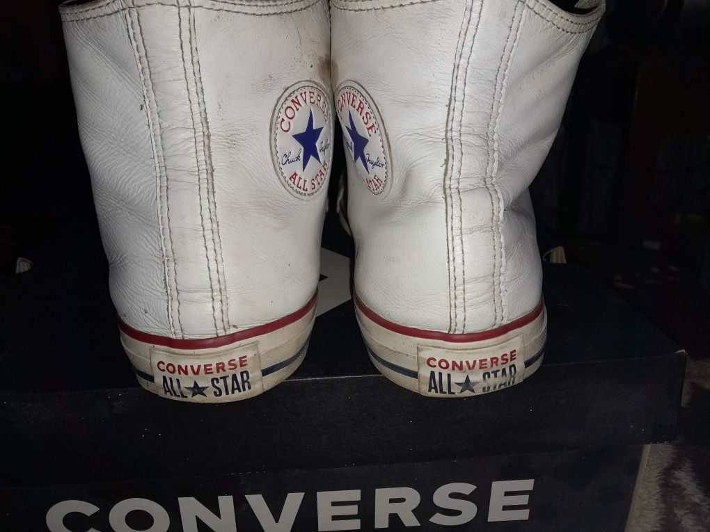 Converse кроссовки продам,не дорого