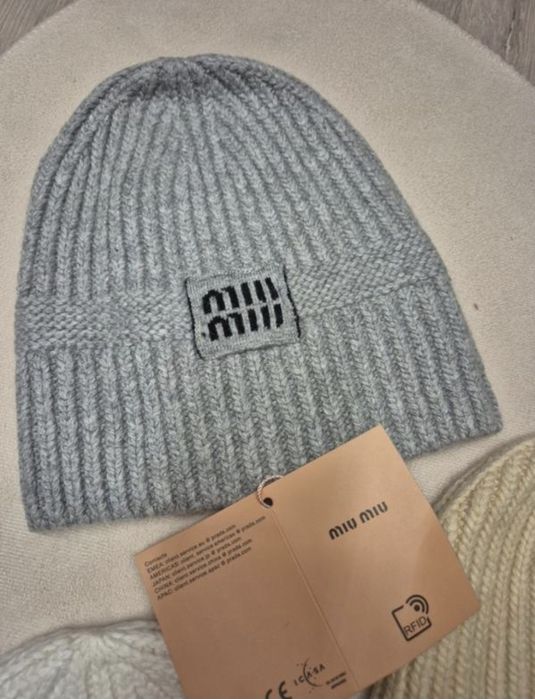 Шапка жіноча кашемір