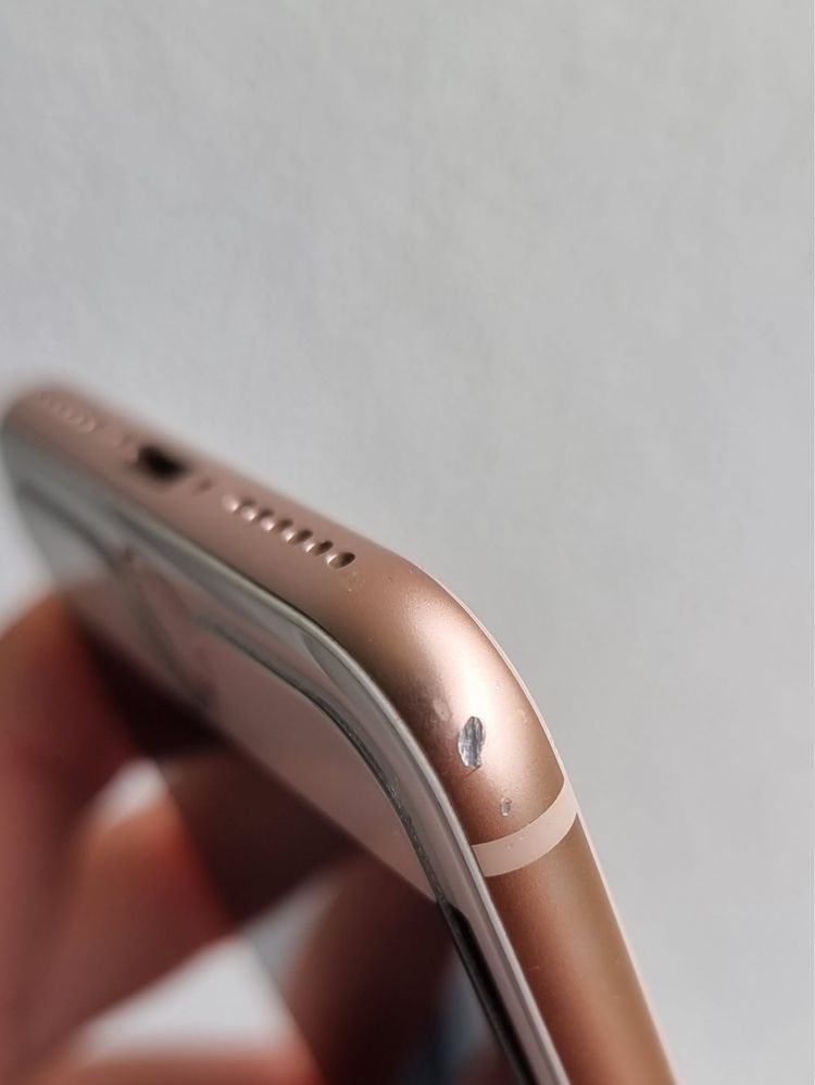 iPhone 8 różowe złoto/rose gold 64GB
