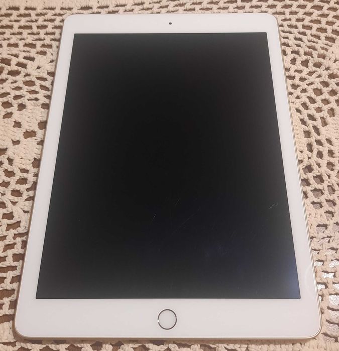 Ipad 5 generacji 128GB (złoty)
