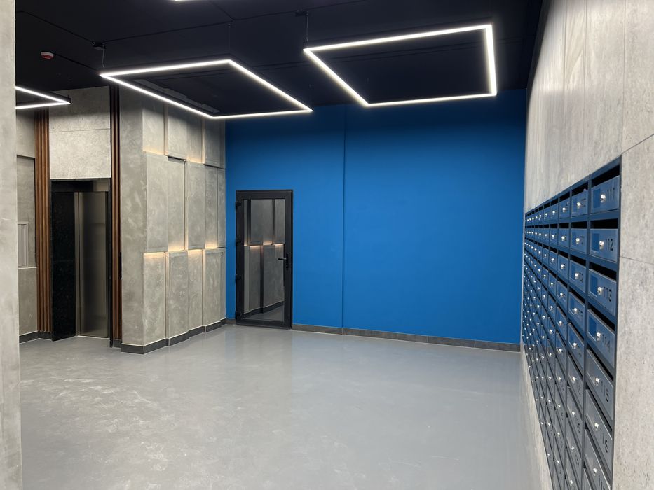 ЖК Манхеттен 73 м2 кухня студія 25м2