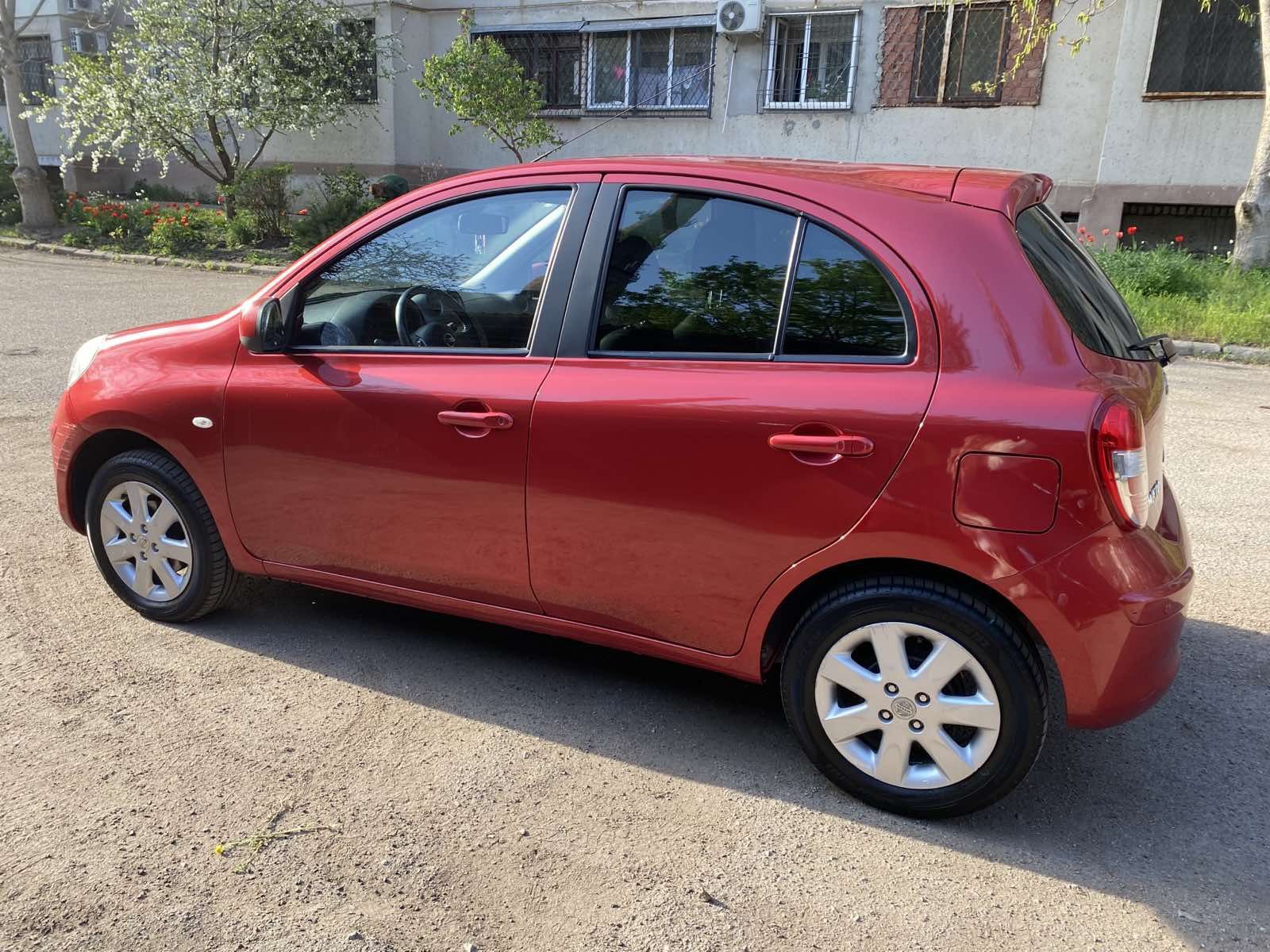 Продам Nissan Micra 2015