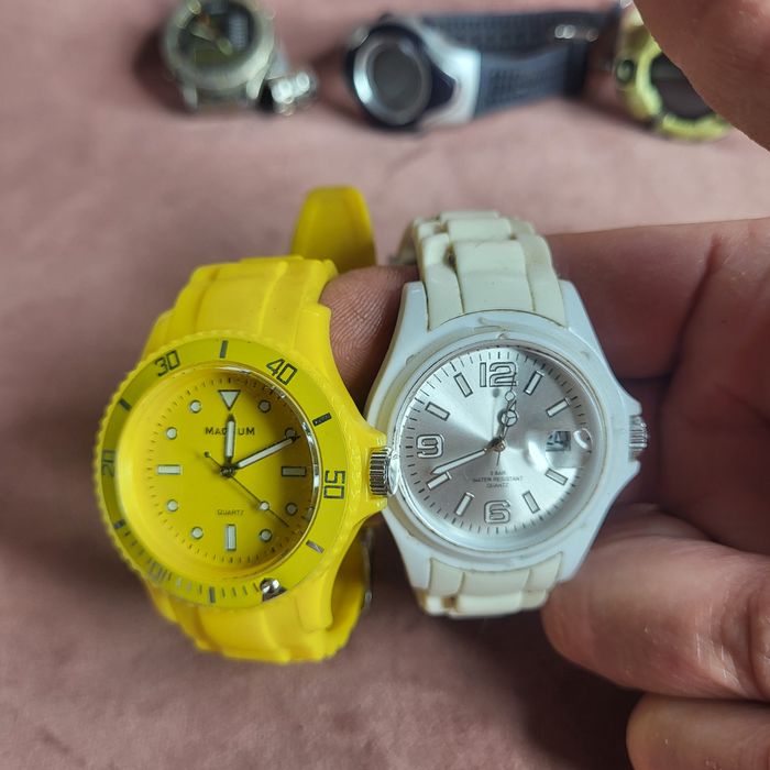 Zegarki 12sztuk ¹⁸²