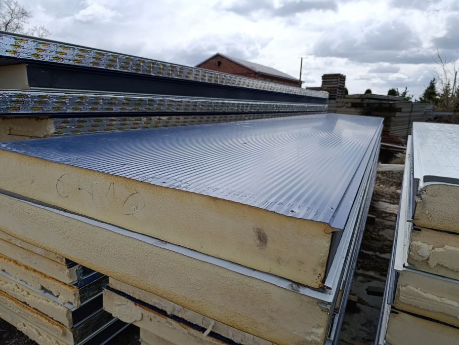 Płyty warstwowe obornickie PIR 12 CM