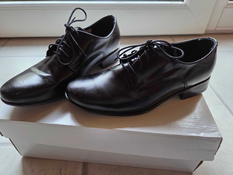 Buty Pawo skorzane 32 czarne wizytowe eleganckie