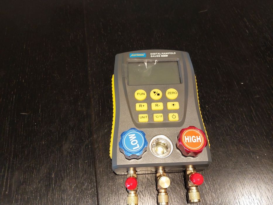 Tester Miernik Szczelności Układu Klimatyzacji CYFROWY Autool LM120+
