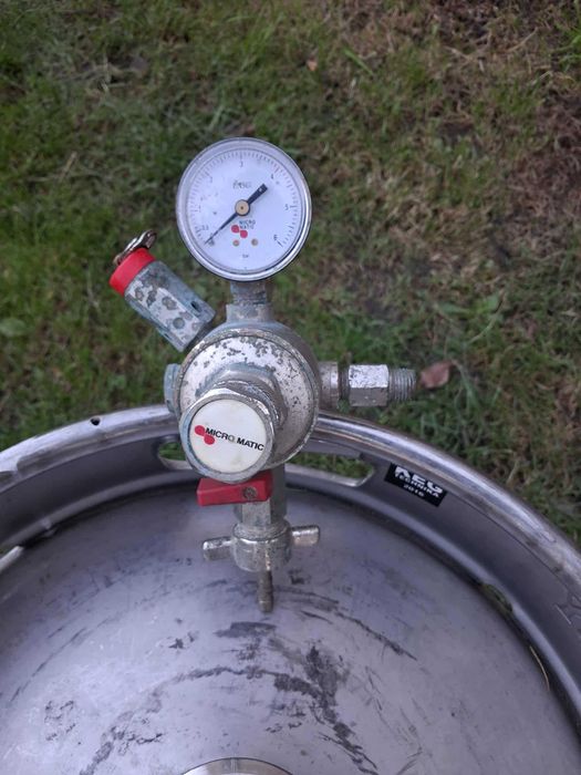 Beczka po piwie, keg 30l, reduktor