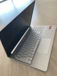 Portátil HP 15s-eq2085np - 15.6" AMD Ryzen 5 8GB 512GB SSD