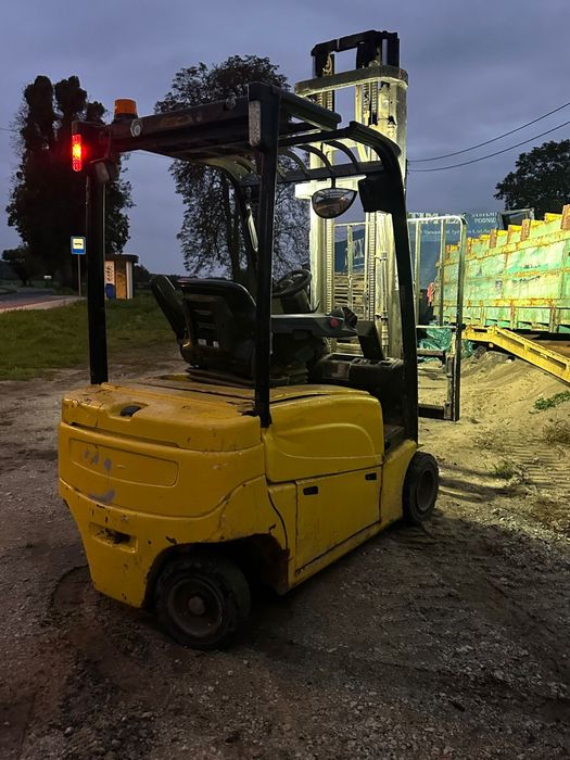 Wozek Widłowy Elektryczny Yale erp20 48v