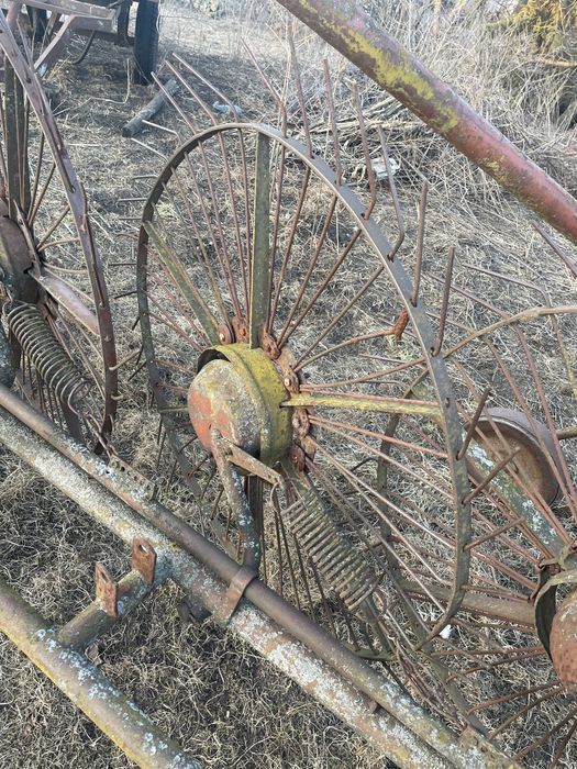 Крепкие грабли для сена