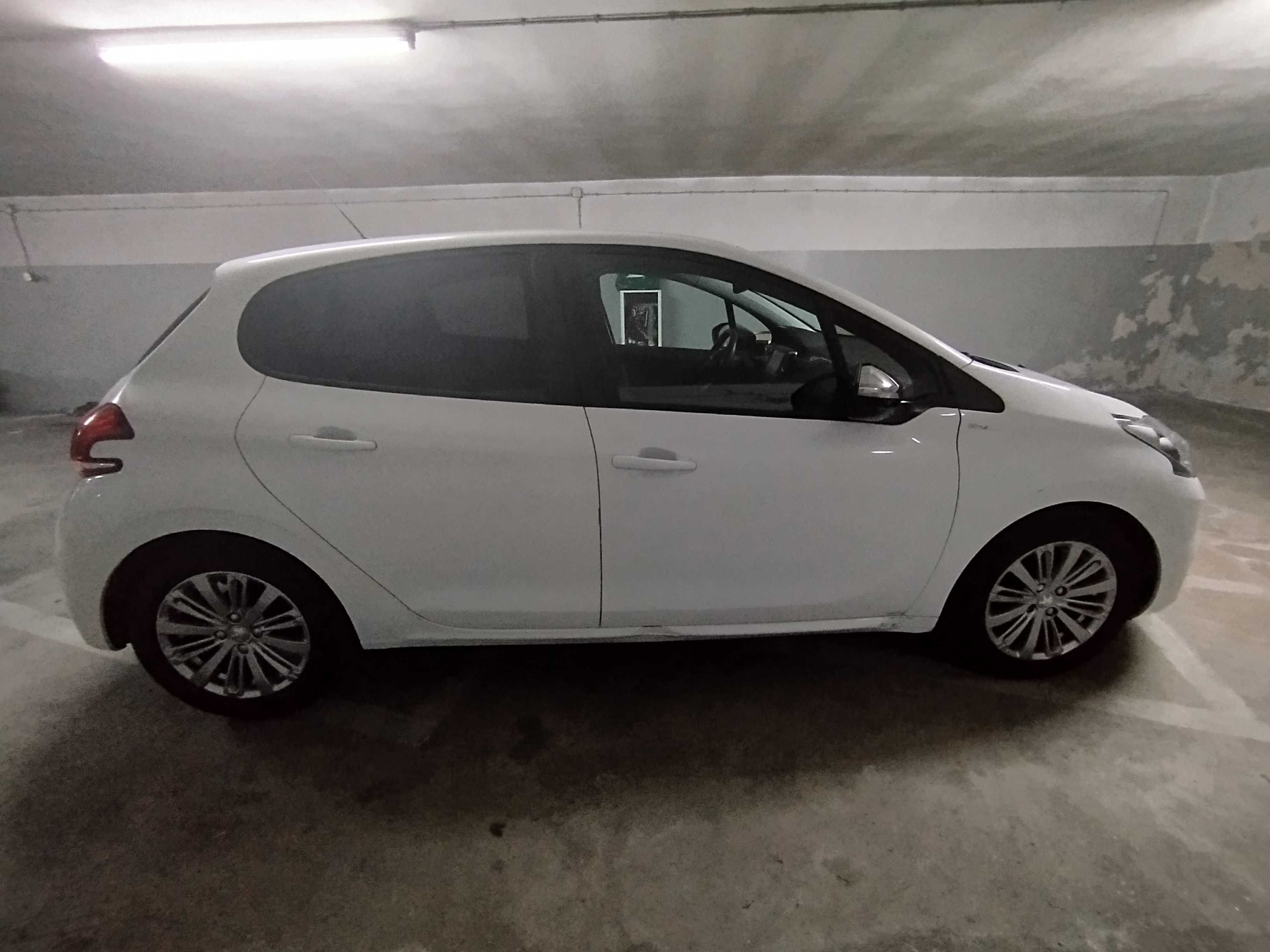 Peugeot 208 1.2 PureTech Style
