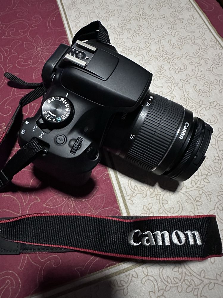 Maquina Fotografica Canon 1300D