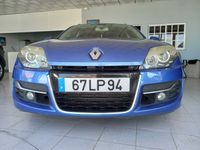 Renault Laguna 3 2.0 DCi  150 cv  4Control