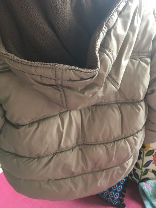 Diversos casacos polar e de chuva quentinho 5 anos