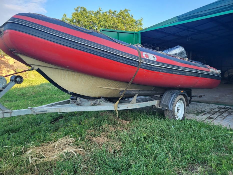 Лодка надувная РИБ