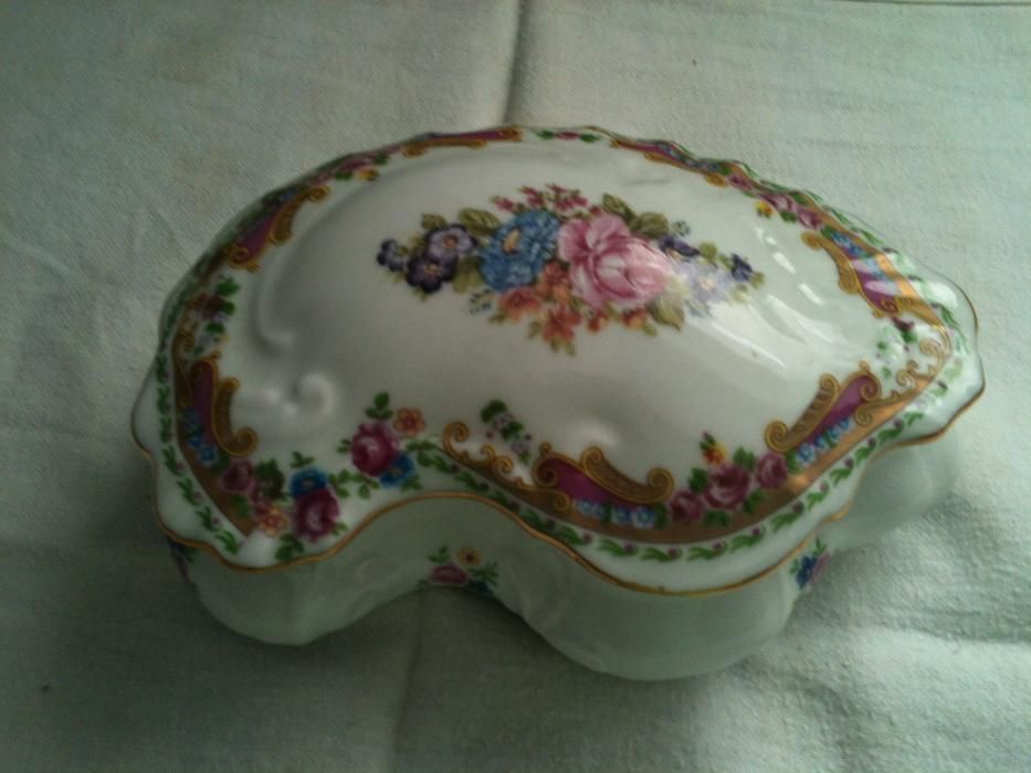 Antiguidade Porcelana - porta joias grande F Limoges - marca ca