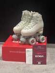 Patins Edea esordio 205