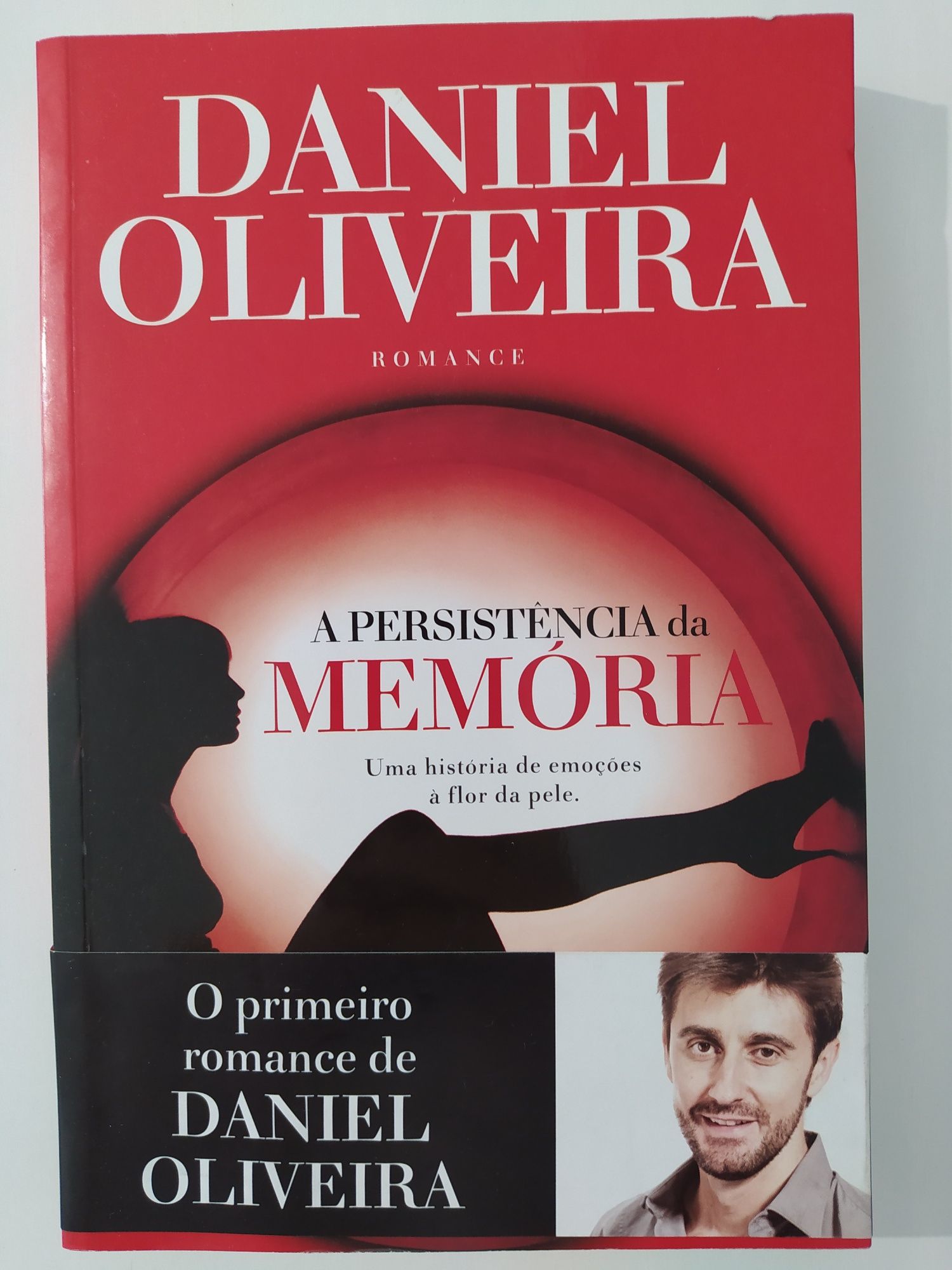 Livro de Daniel Oliveira "A persistência da Memória"