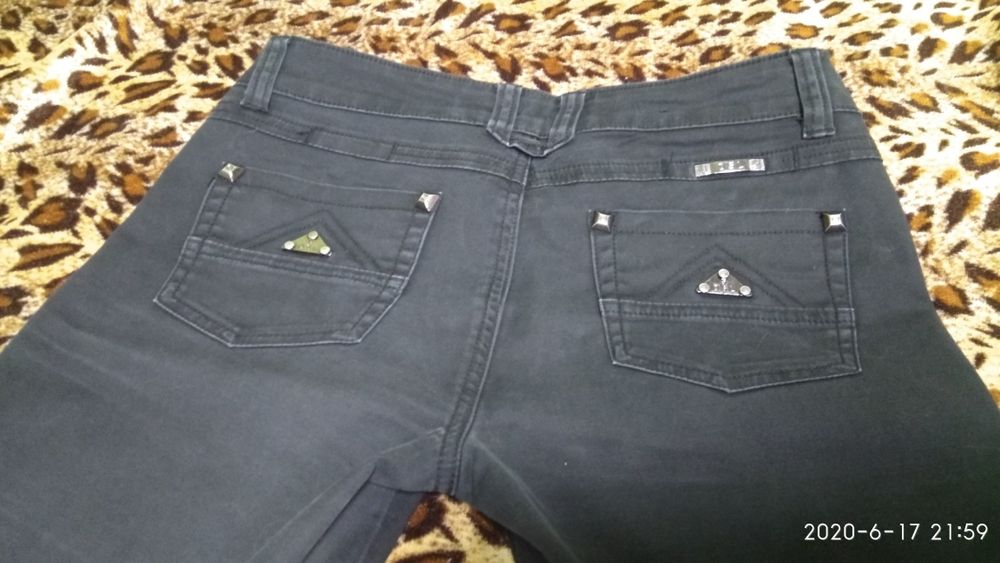 Джинси жіночі легенькі літні. Джинсы женские лёгкие летние. Броки.