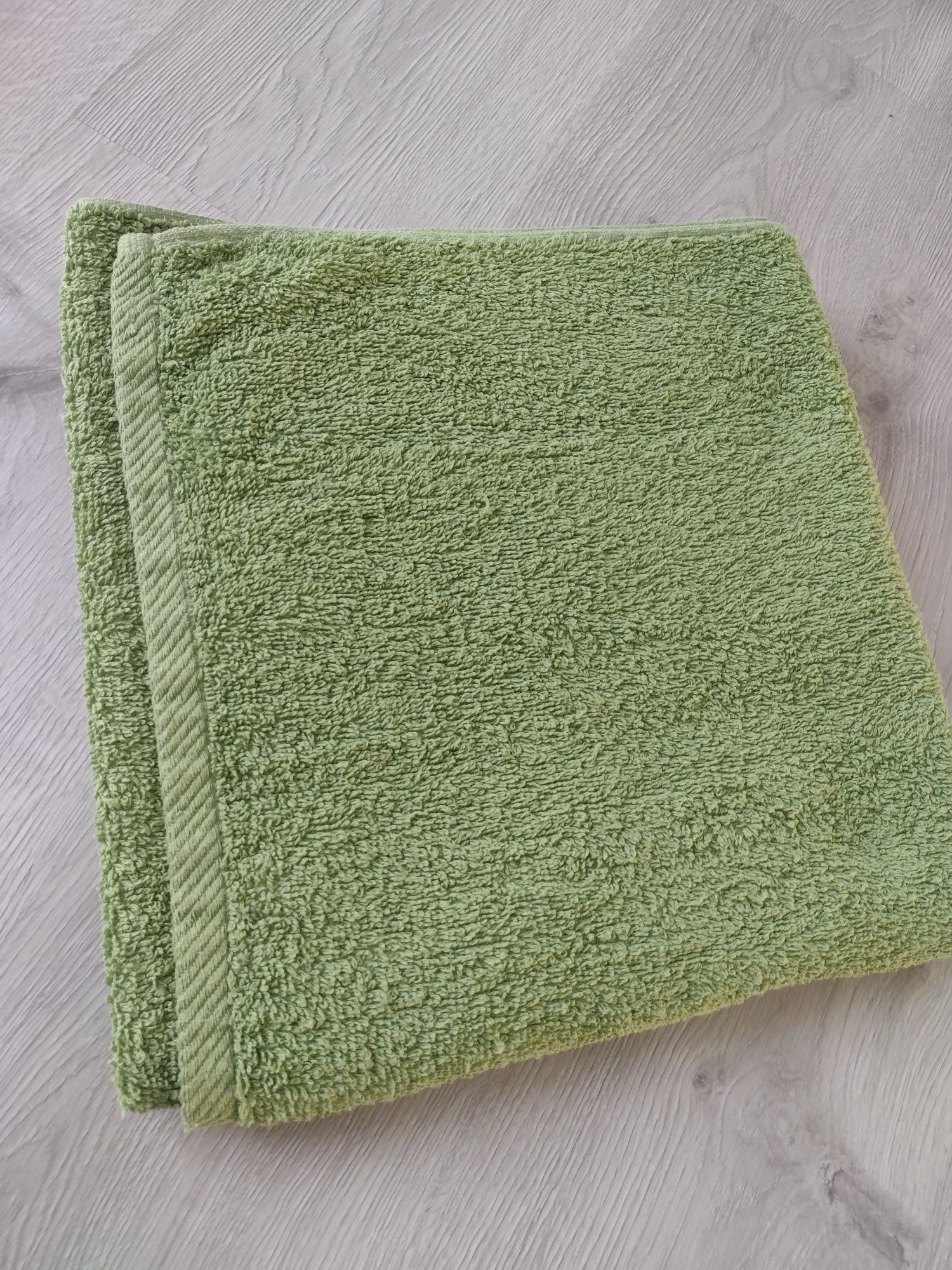Ręcznik zielony 70*140