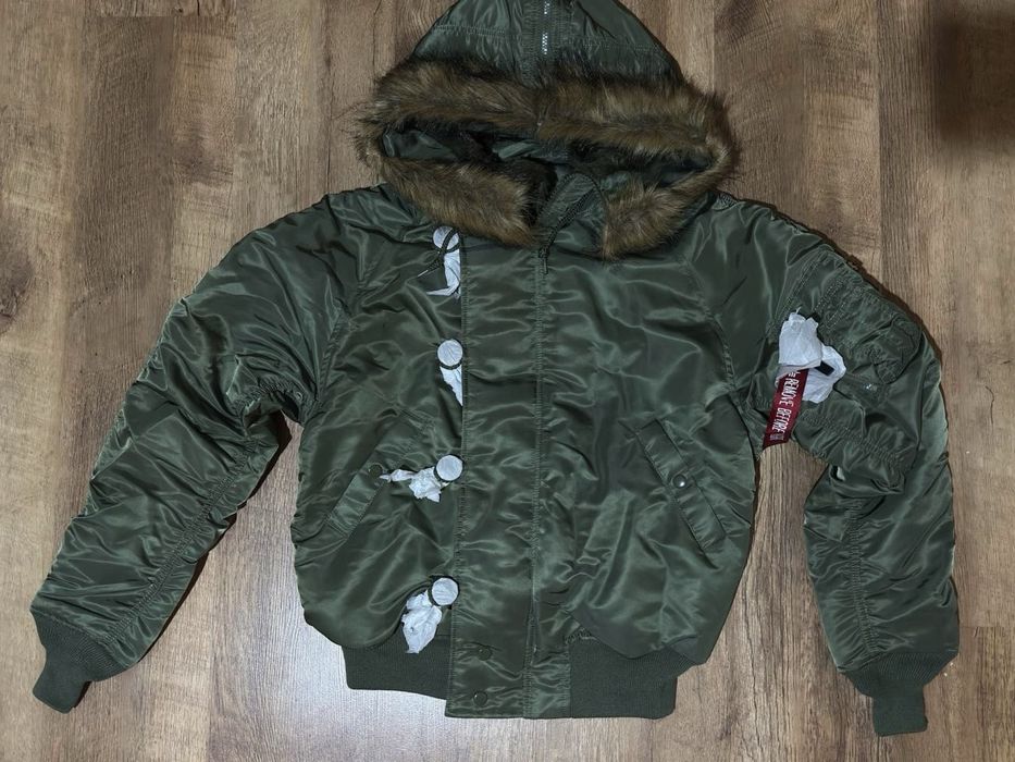 Новый Бомбер Alpha Industries N2B