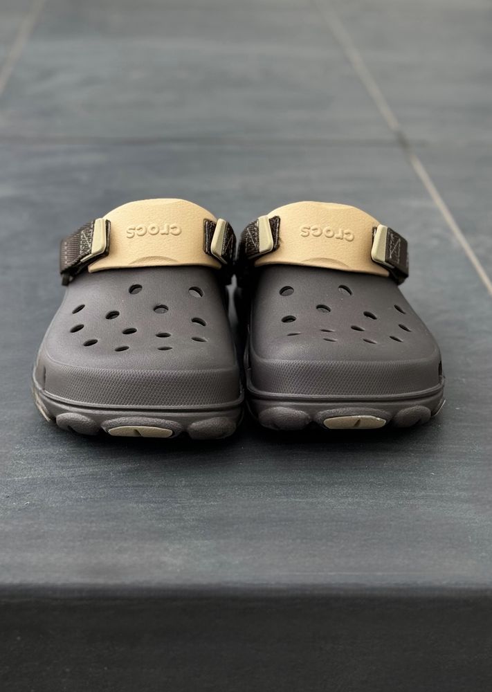 CRОCS . Classic all terrain clog коричневі чоловічі Оригінал , SALE