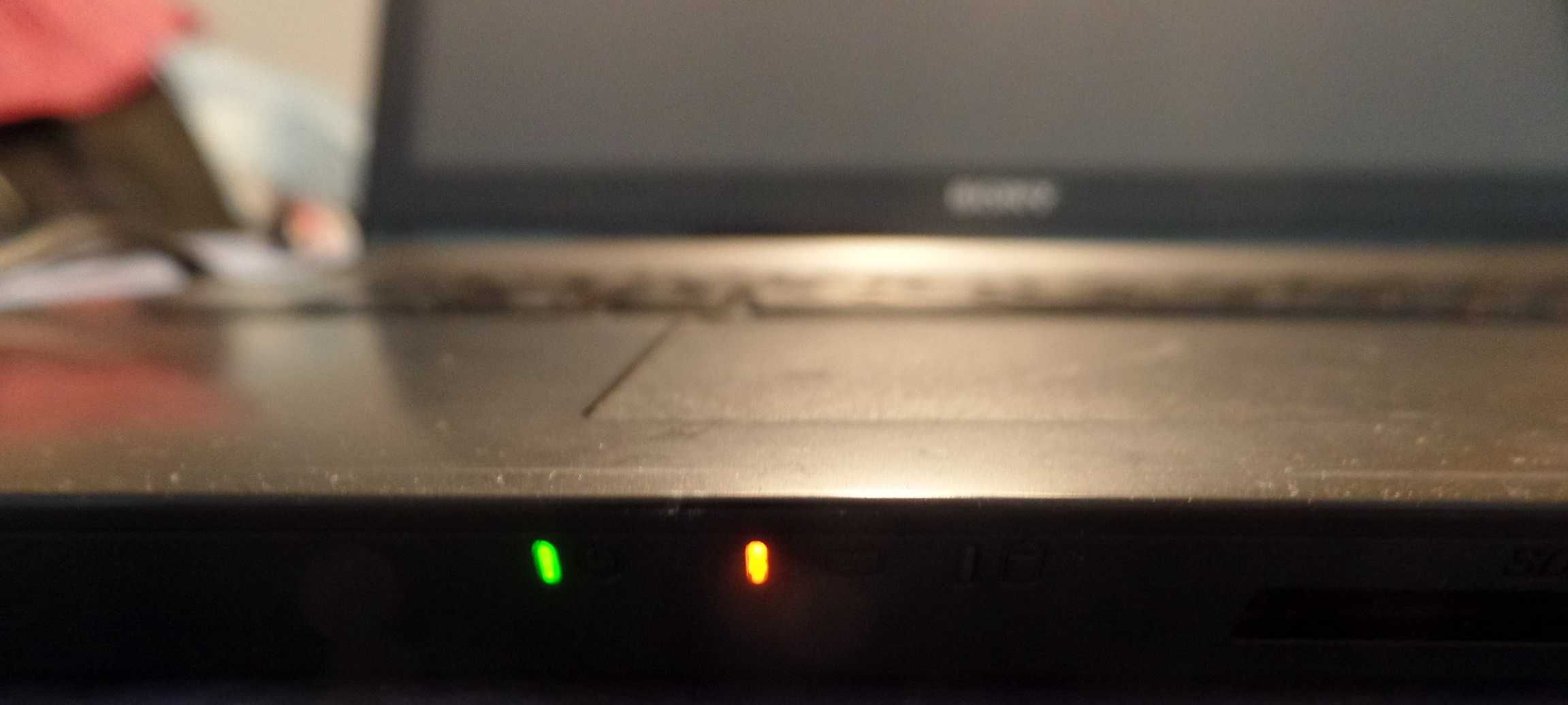 Portátil Sony Svf1421z2EB com avaria