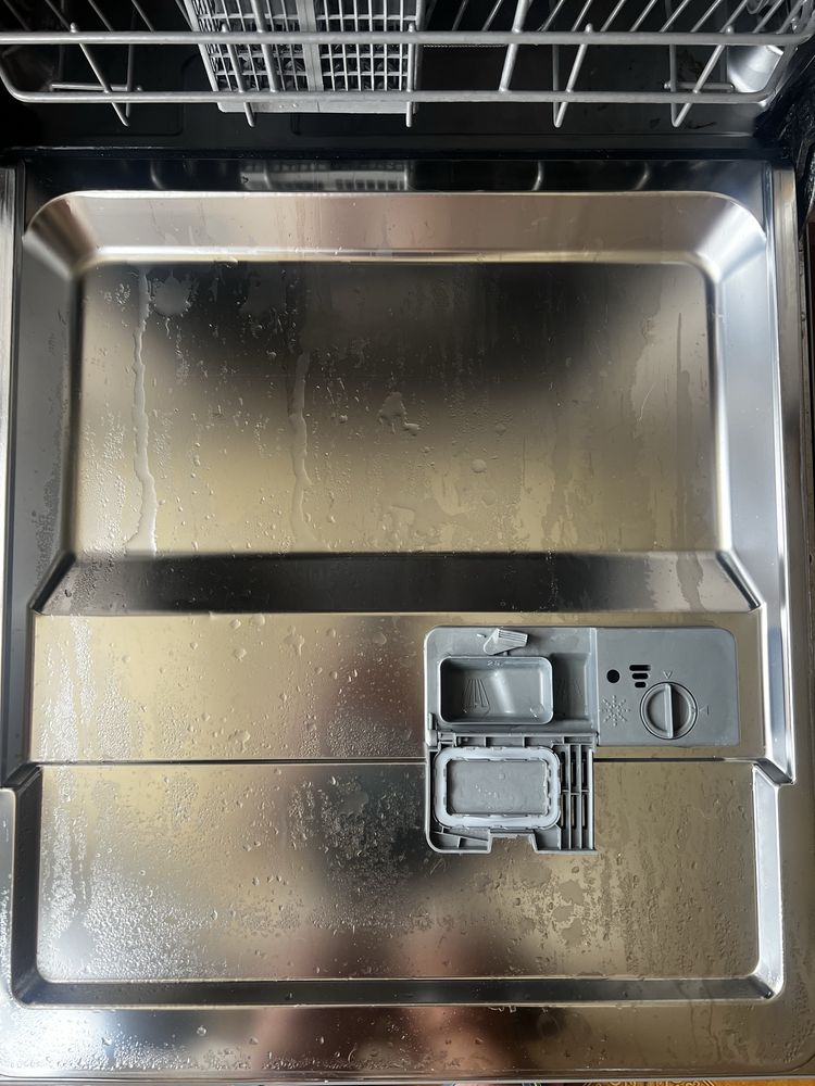 Máquina de Lavar Loiça Becken Inox