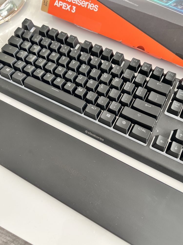 Klawiatura STEELSERIES Apex 3 TKL
