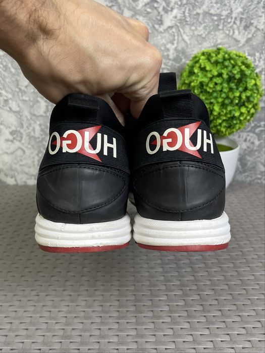 Hugo Boss кроссовки 37 размер женские черные