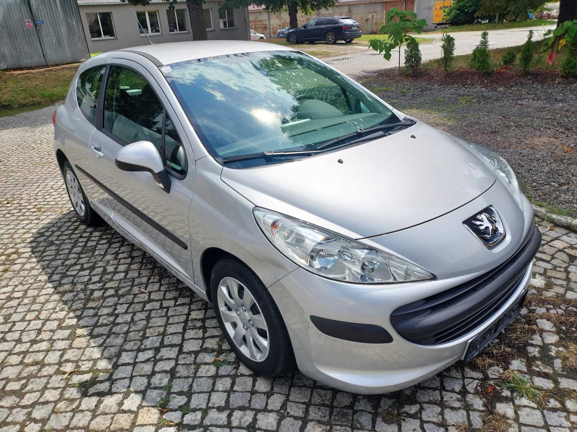 Peugeot 207 1.4 8V benzyna 2009r. tylko 86.oookm!!!