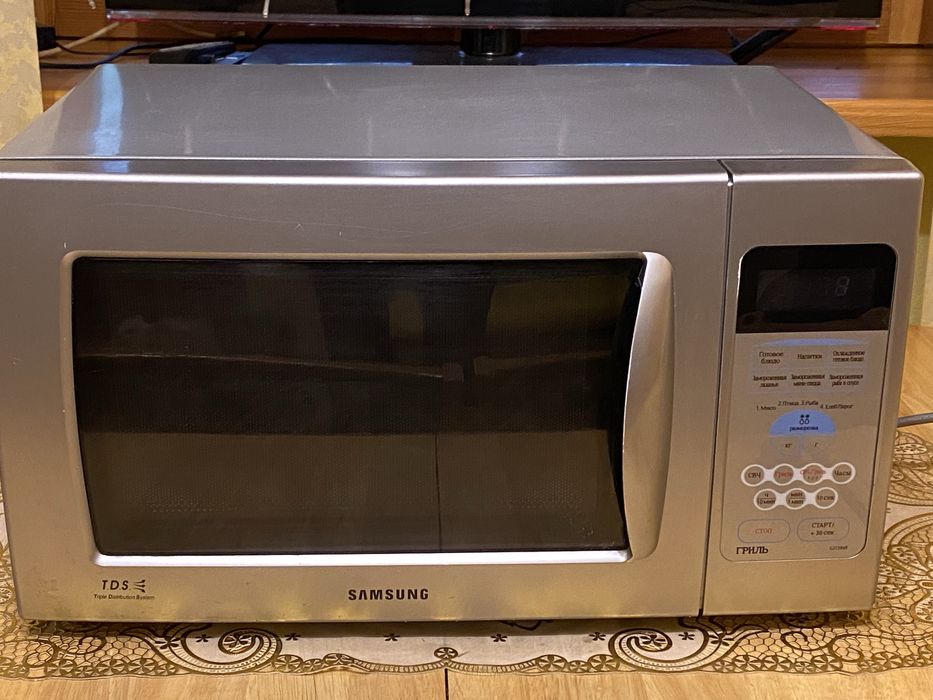 Микроволновка samsung G2739NR