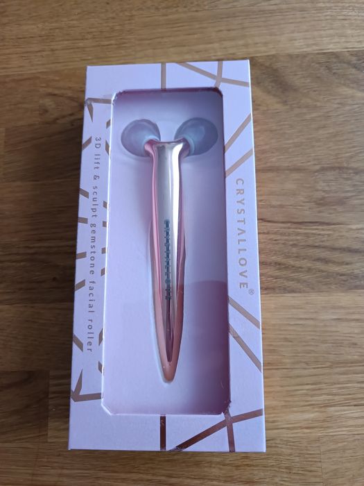 Masażer do twarzy 3D różowy kwarc. Crystallove