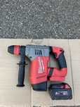 Mlotowierka  milwaukee m18 CHPX , sds , z bateria 5.0